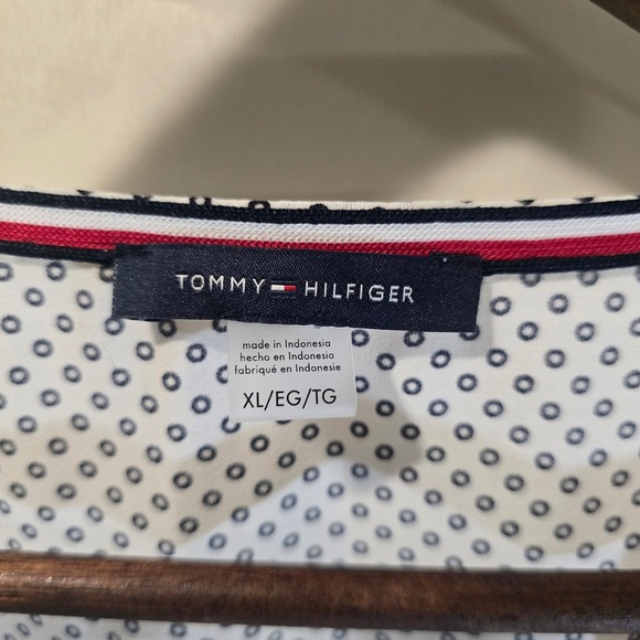 Tommy Hilfiger Womens Dot Print Smocked Waist Peplum Blouse Top XL - Picture 3 of 4